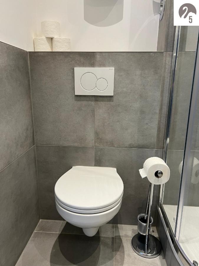 Der Schwan, Innenstadt, 2022 Renoviert * Duren