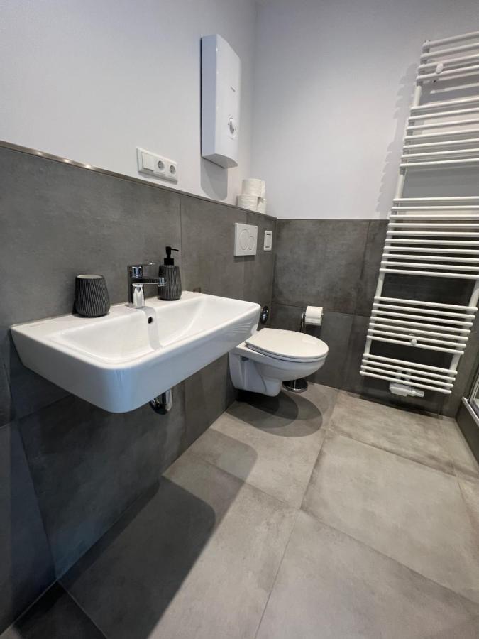 Der Schwan, Innenstadt, 2022 Renoviert Apartment Duren
